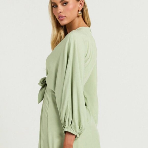 Showpo Tyricia Midi Dress - Picture 13 of 13